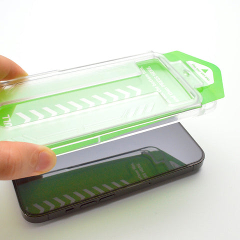9H Easy Fit zaščitno steklo za iPhone 15 Plus, Črn rob, Full Glue