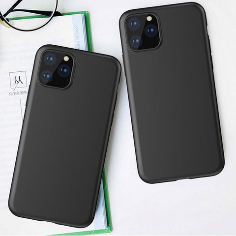 Ovitek za iPhone 15, Silikonski, Črn